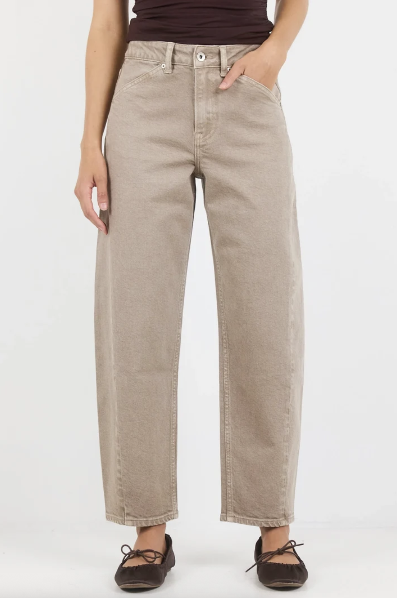 Stories Be Told Idolise Stretch Soft Barrel Leg Jean Taupe | Women's Jeans | Gretel Lane