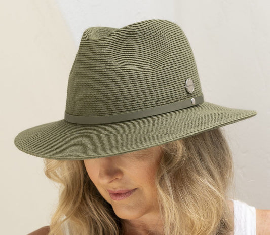 Irene Short Brim Panama Olive
