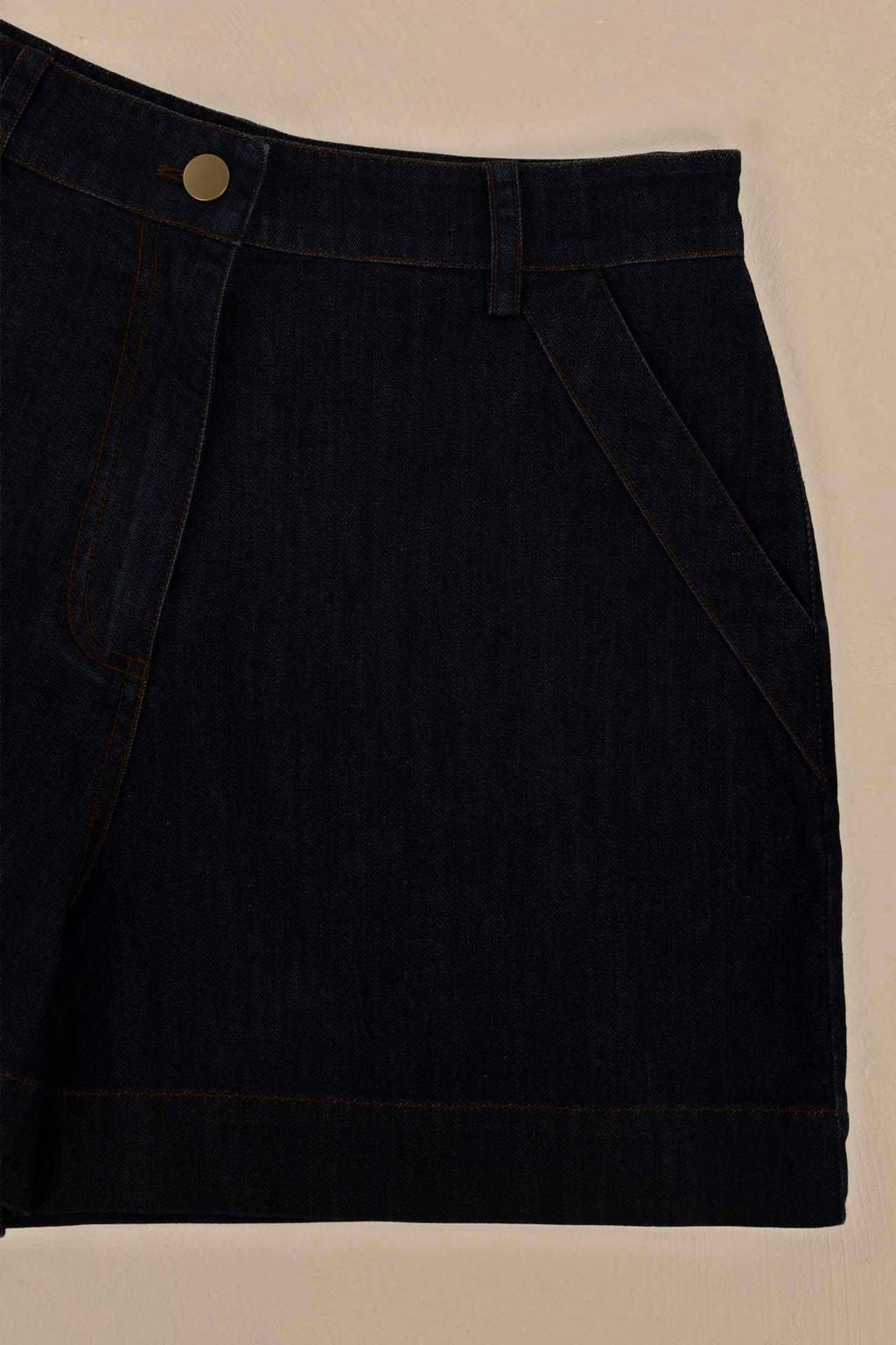 Humidity Ivy Mid-Thigh Denim Short Dark Blue | Women's Shorts | Gretel Lane