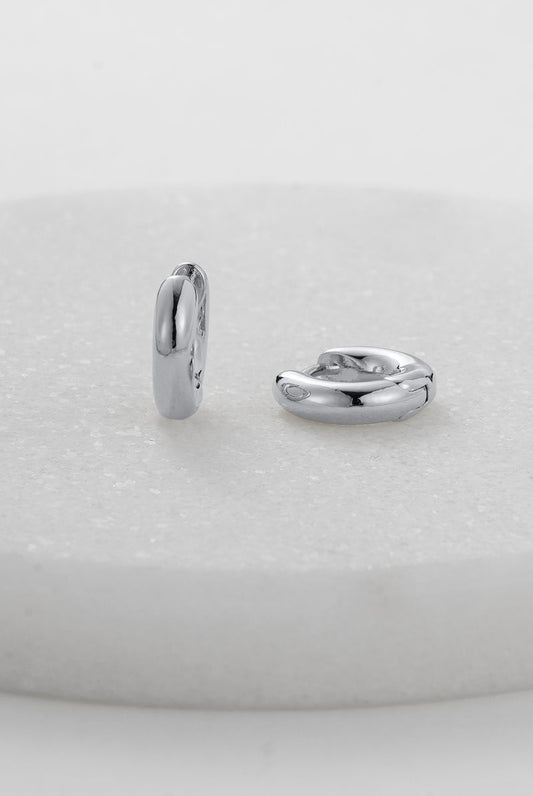 Kendall Mini Huggie (Silver)