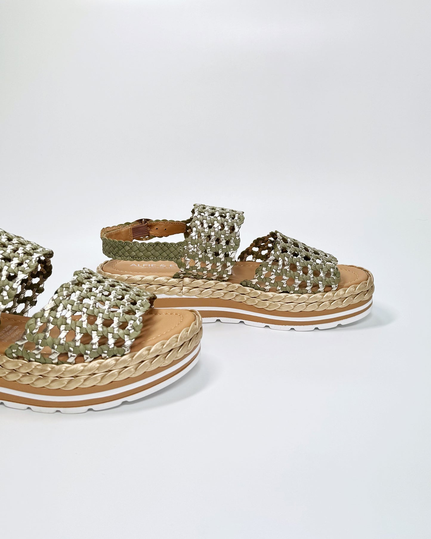 Kingdom (Sage/Gold Woven)