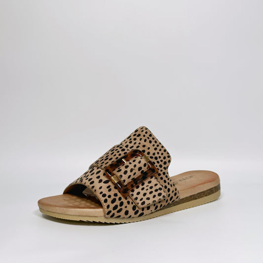 Kivari (Beige Cheetah)