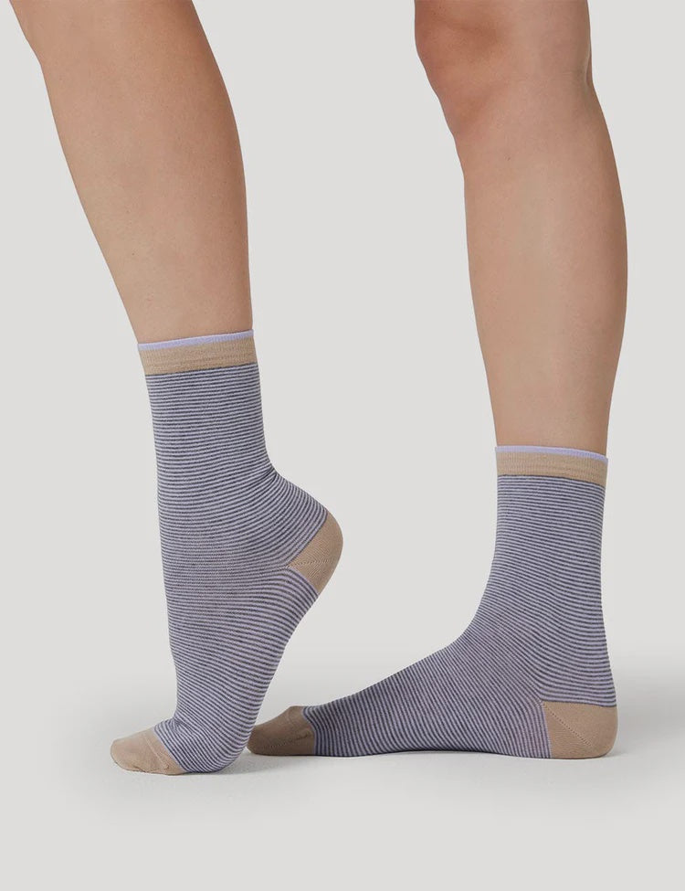 Lina Fine Stripe Crew Sock (Charcoal)