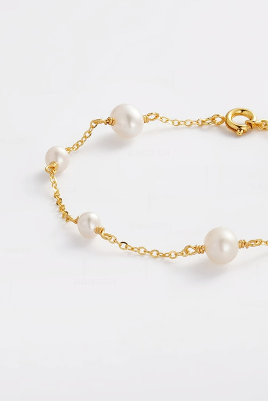 Zafino Gold Chain Luna Bracelet with Pearls | Gretel Lane