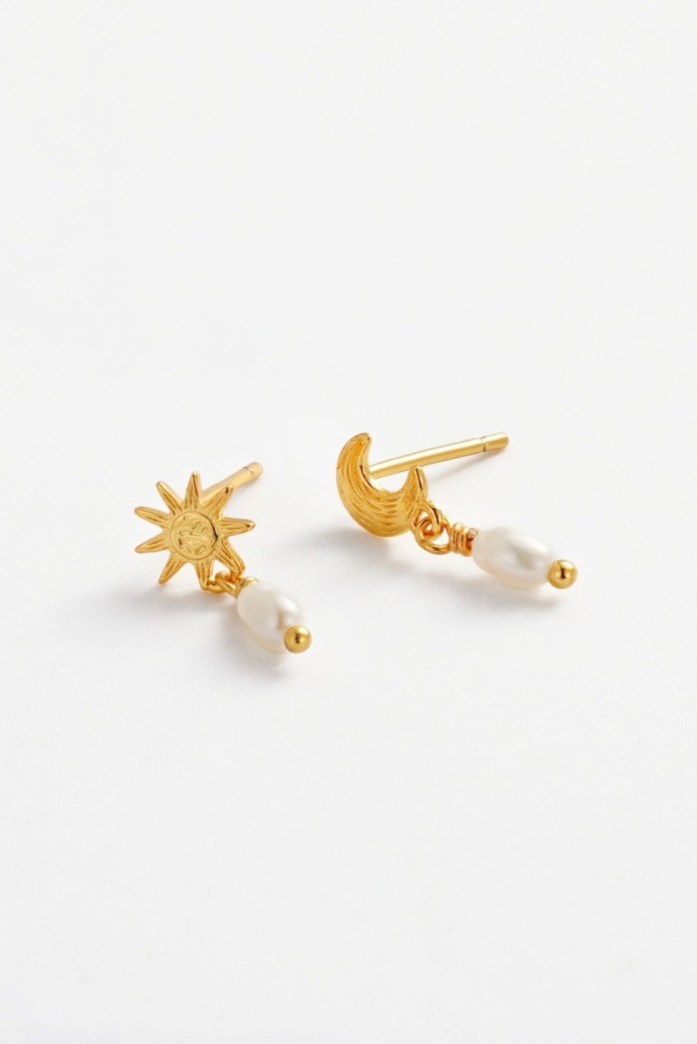 Zafino Luna Mismatched Pearl Drop Earring Gold | Women's Jewellery | Gretel Lane