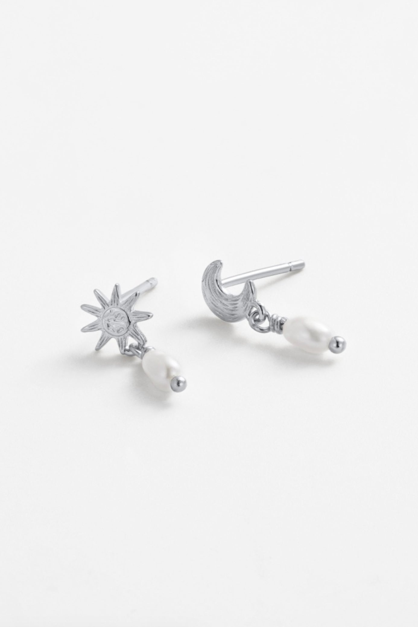 Zafino Luna Mismatched Pearl Drop Earring Silver | Women's Jewellery | Gretel Lane