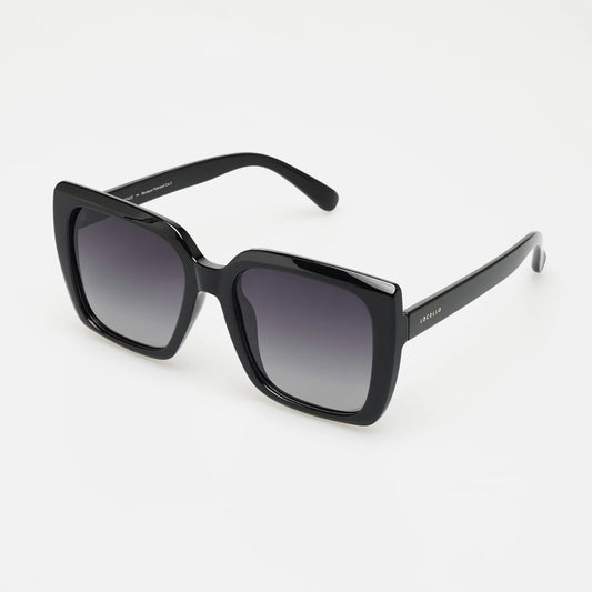 Mackenzie (Black Smoke)