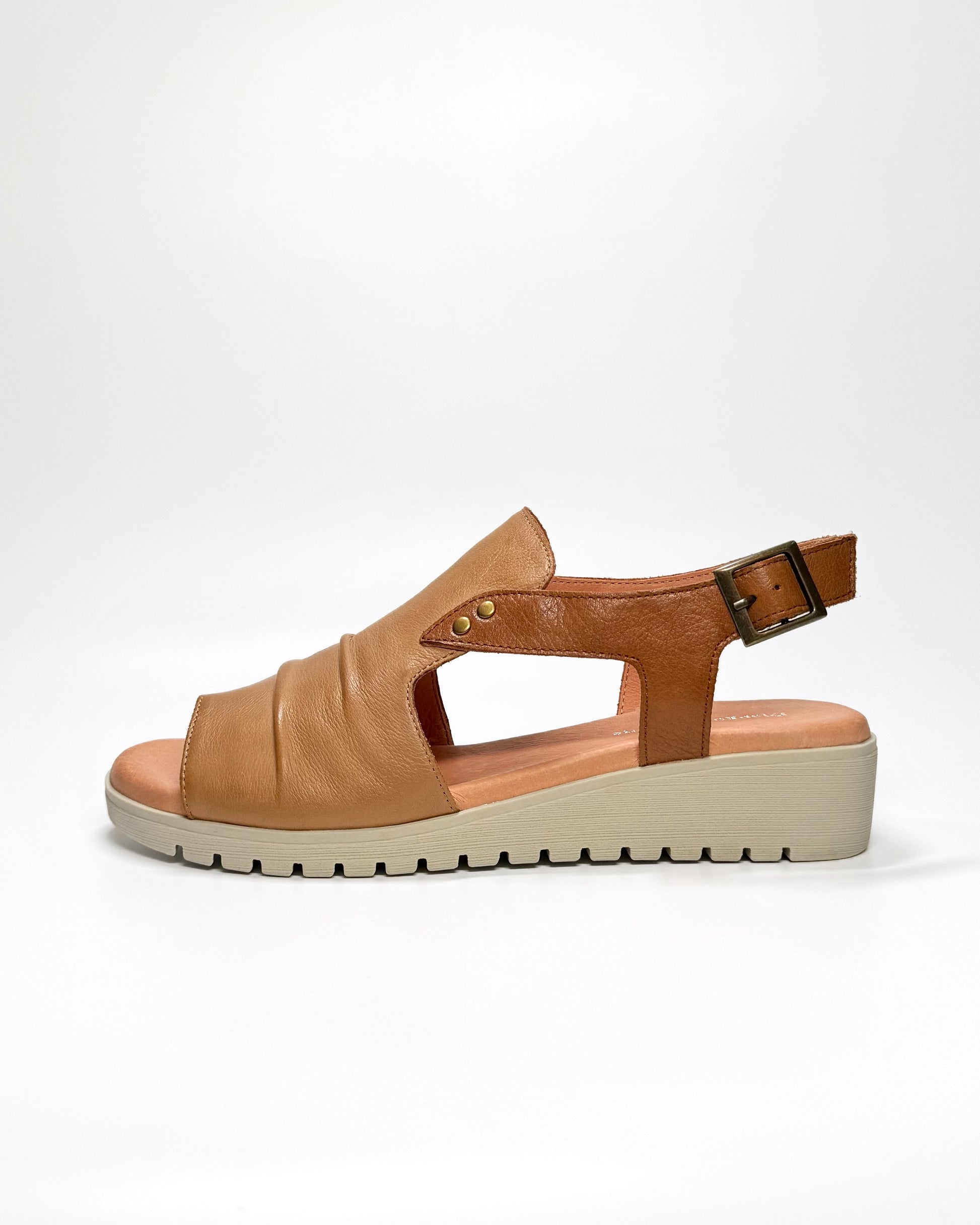 Madis (Dk Tan-Drambuie) Women's Sandal | Gretel Lane