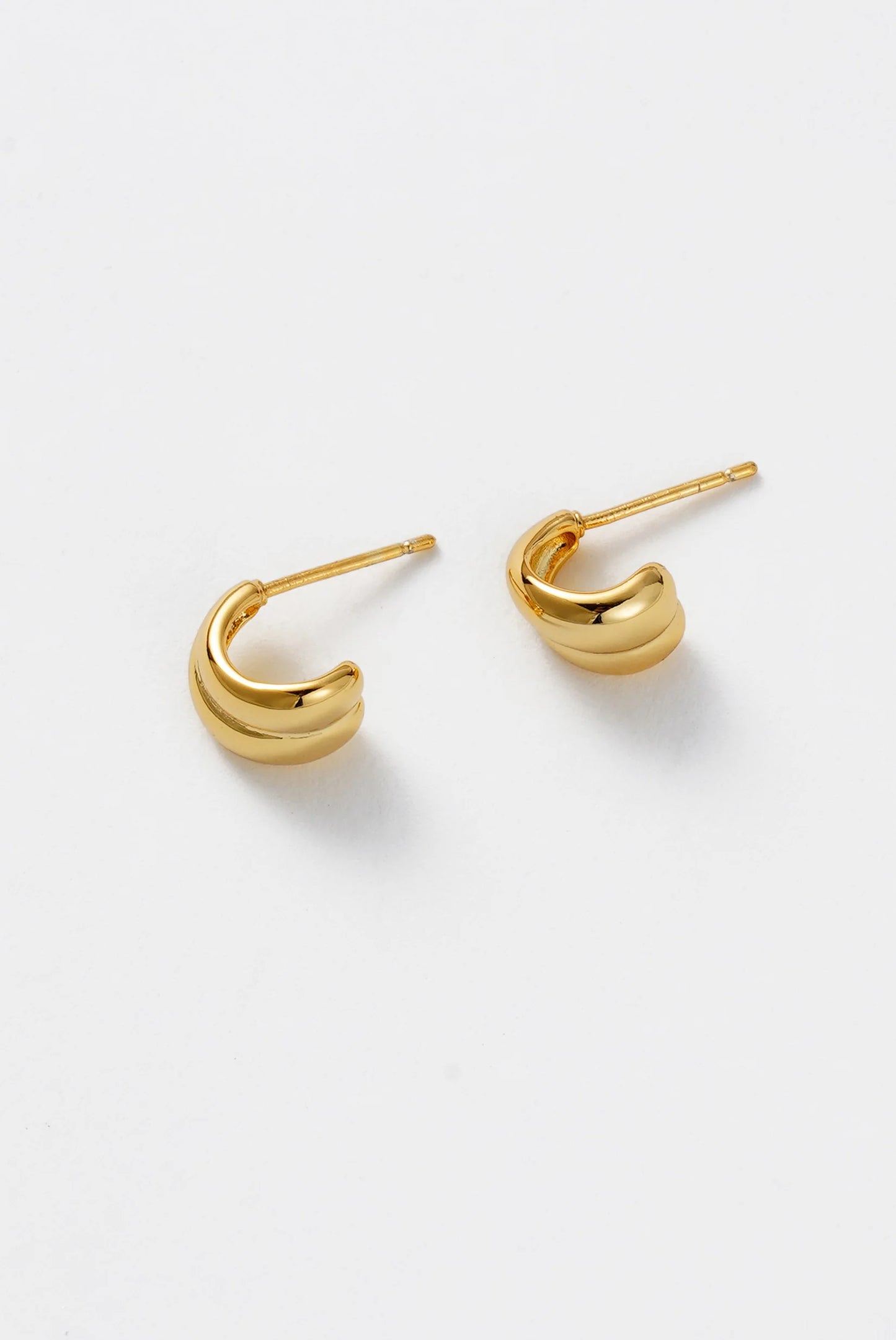 Mia Mini Huggie (Gold)