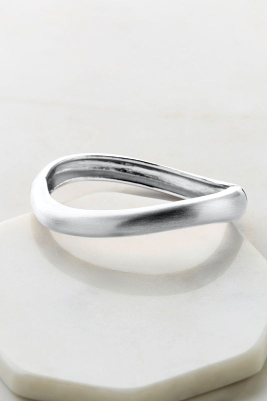 Nara Brushed Bracelet (Silver)