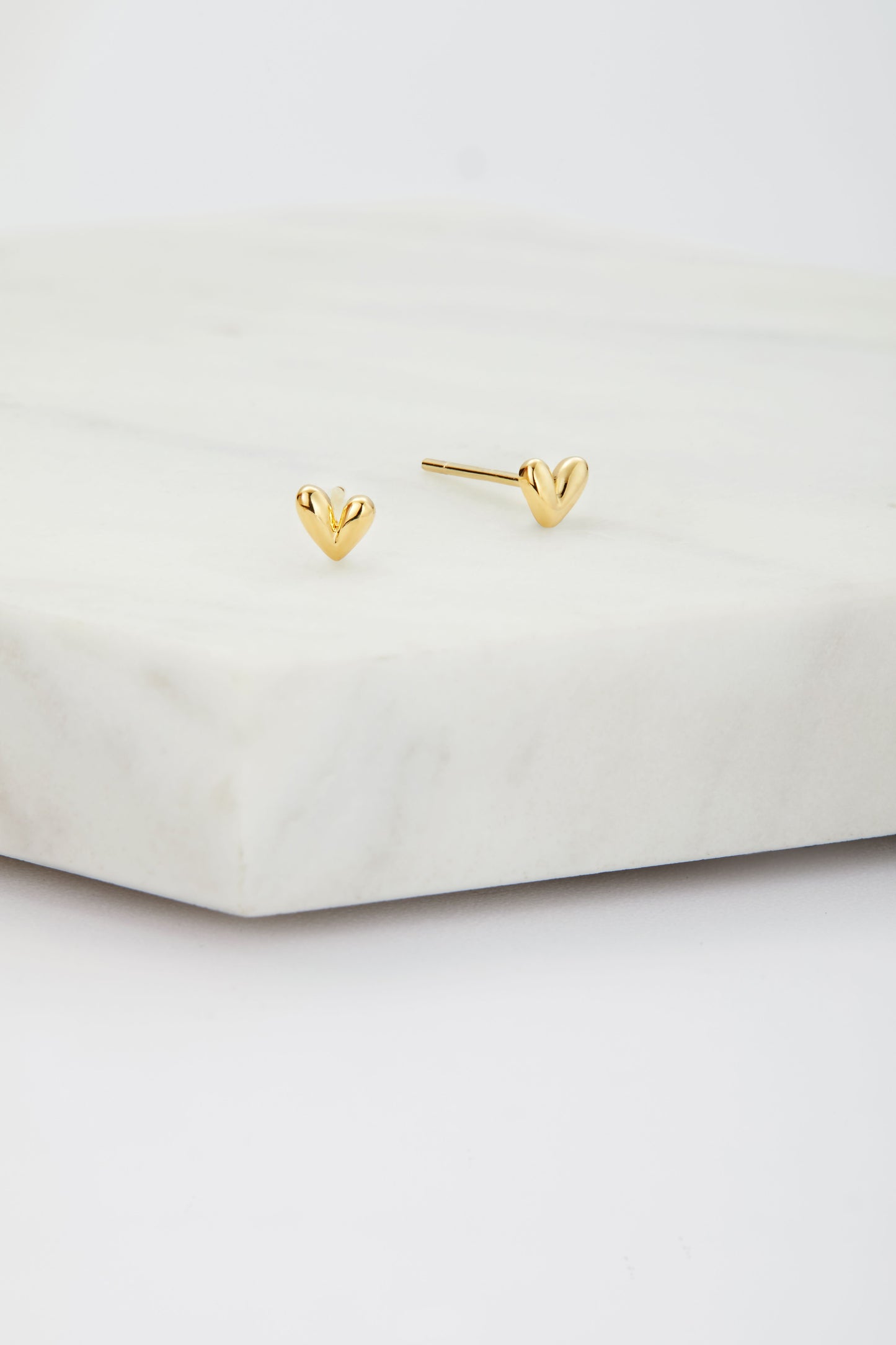 Nora Stud Earring (Gold)