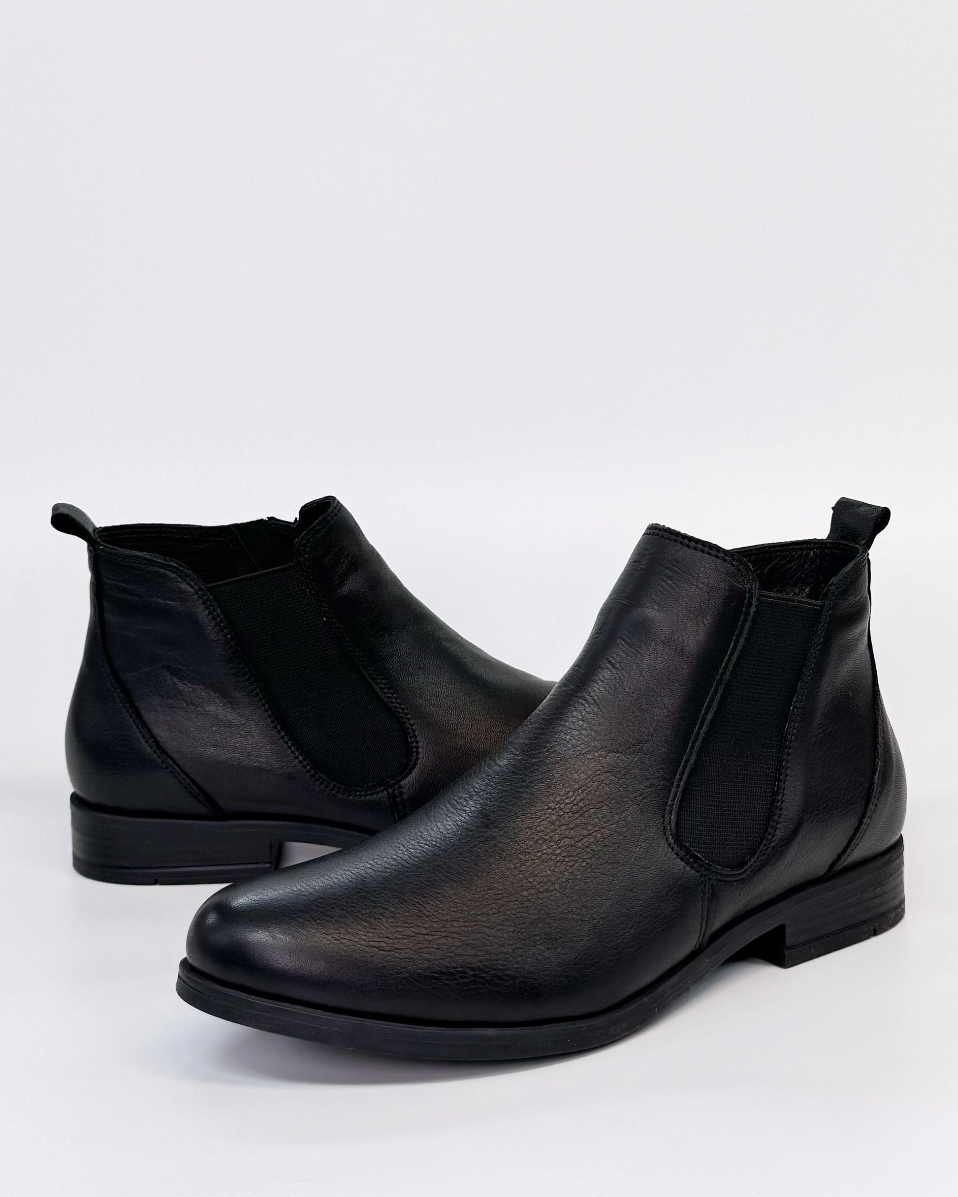 Thyme & Co Women's Low-cut Black Leather Paisley Boot | Gretel Lane