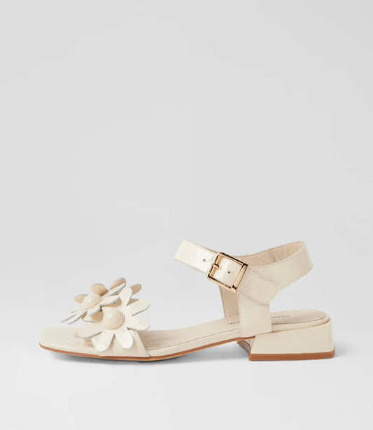Django & Juliette Penee Low Heel Patent Leather Sandal Ivory | Women's Sandals | Gretel Lane