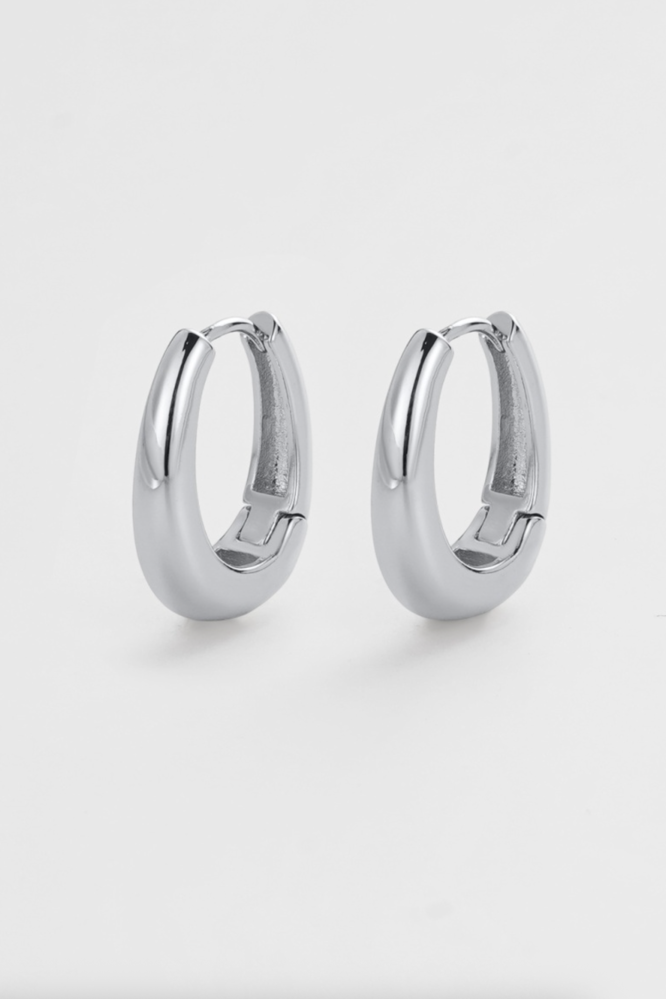 Zafino Pia Hoop Medium Silver Earrings | Women's Jewellery | Gretel Lane