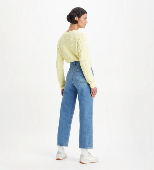 Levi's Women's Ribcage Ankle Jeans in Light Blue Denim | Gretel Lane