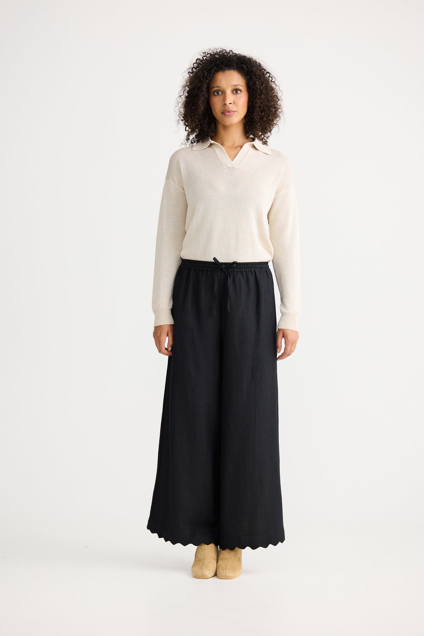 The Shanty Corporation Sardinia Scalloped Linen Pant in Black | Women's Clothing | Gretel Lane