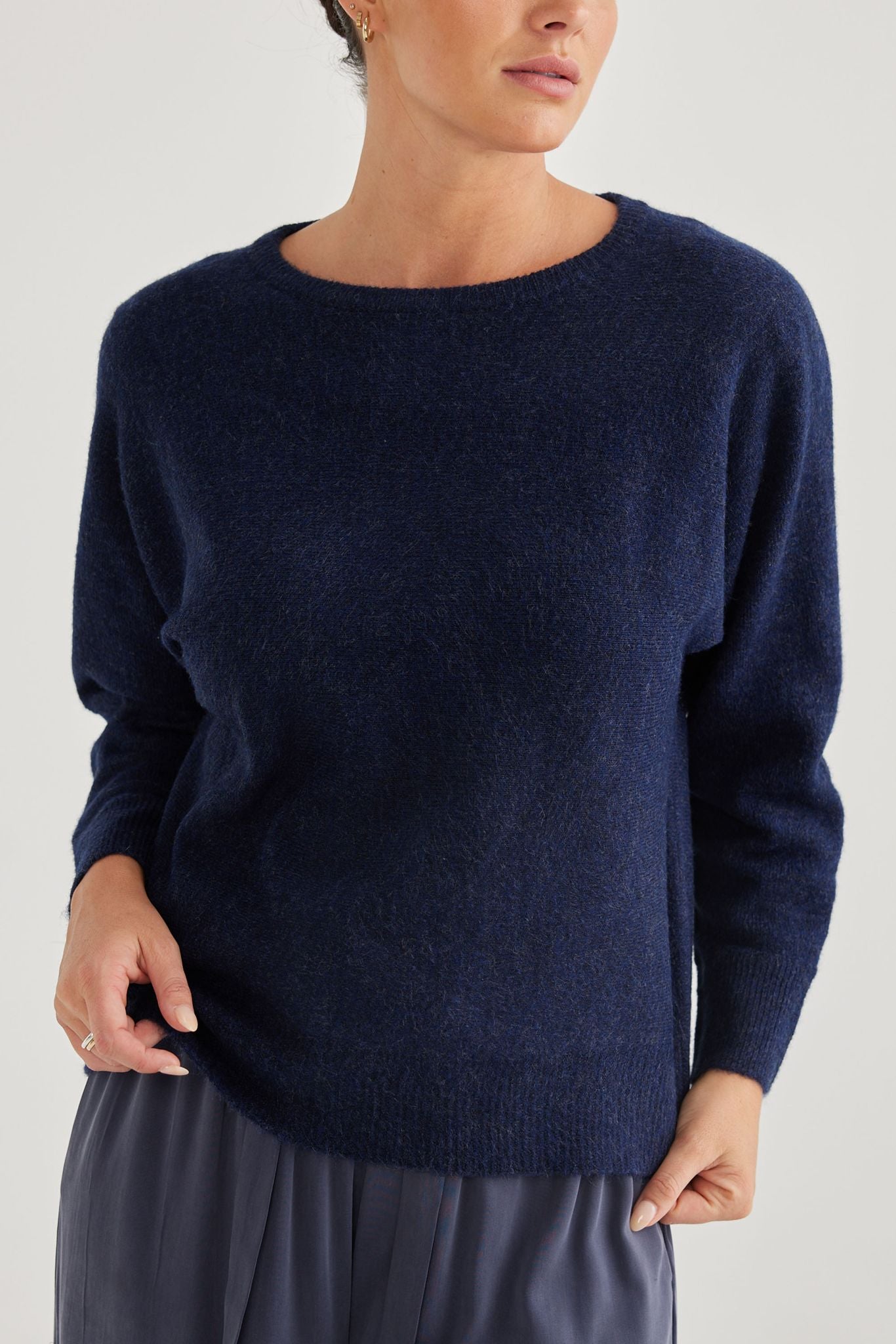 Saintly Knit 2 (Navy)