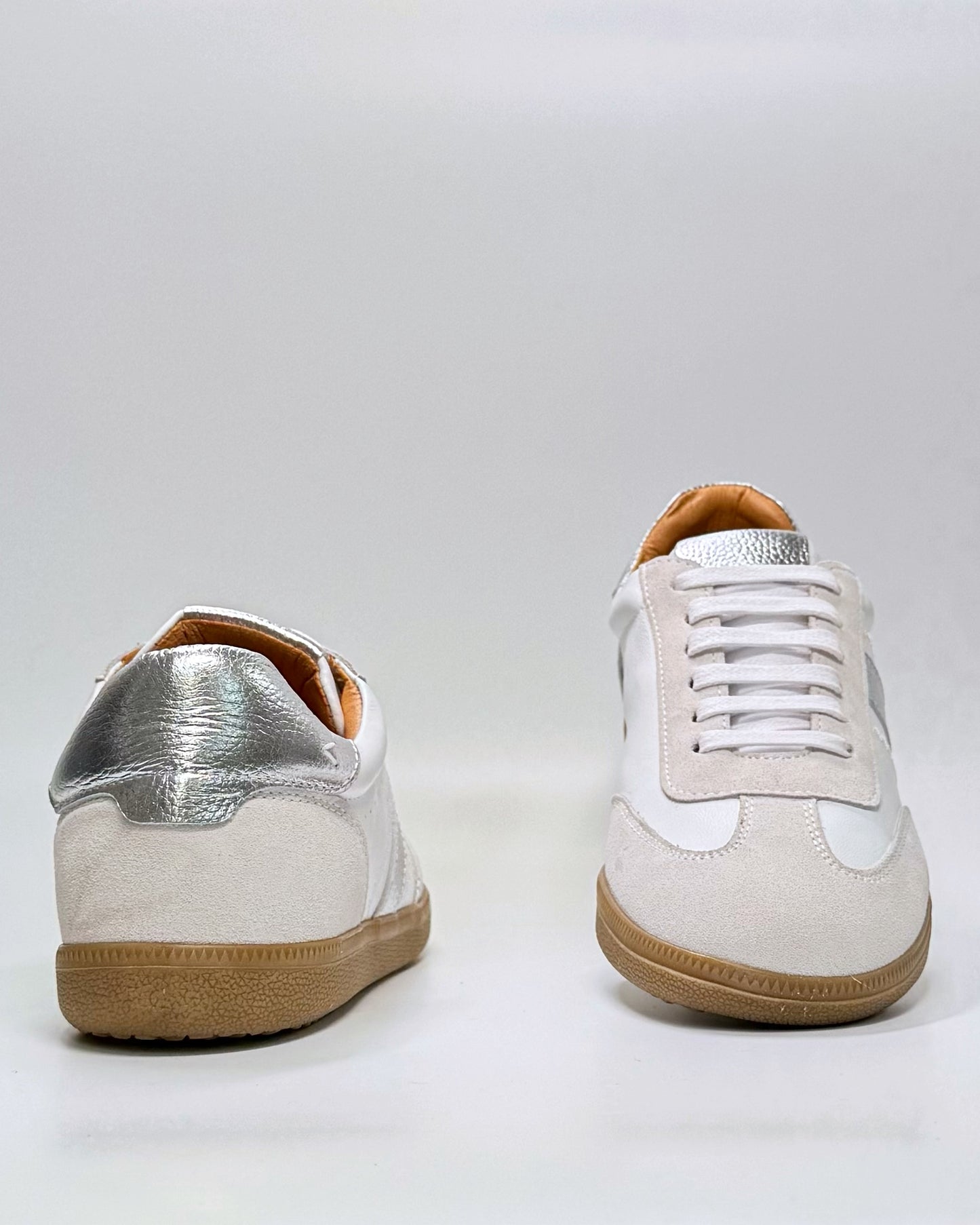 Sambria (White Combo)