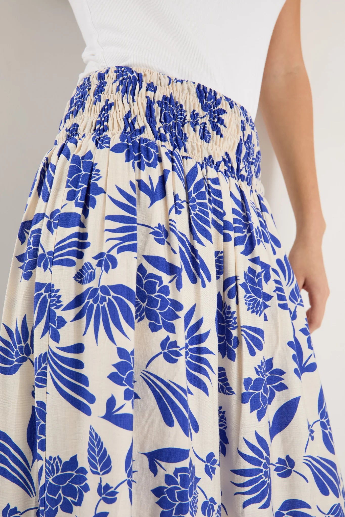 Sangria Viscose Blend Shirred Waist Maxi Skirt (Blue Lotus)