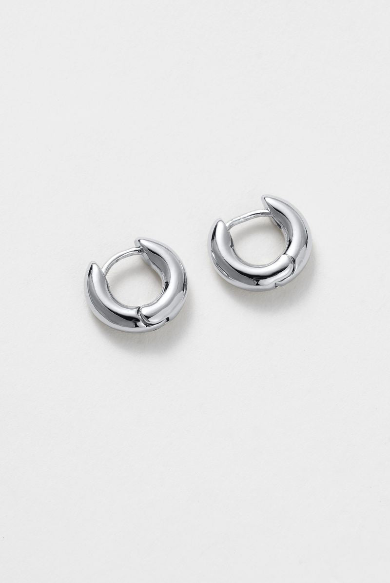 Suri Mini Huggie (Silver)