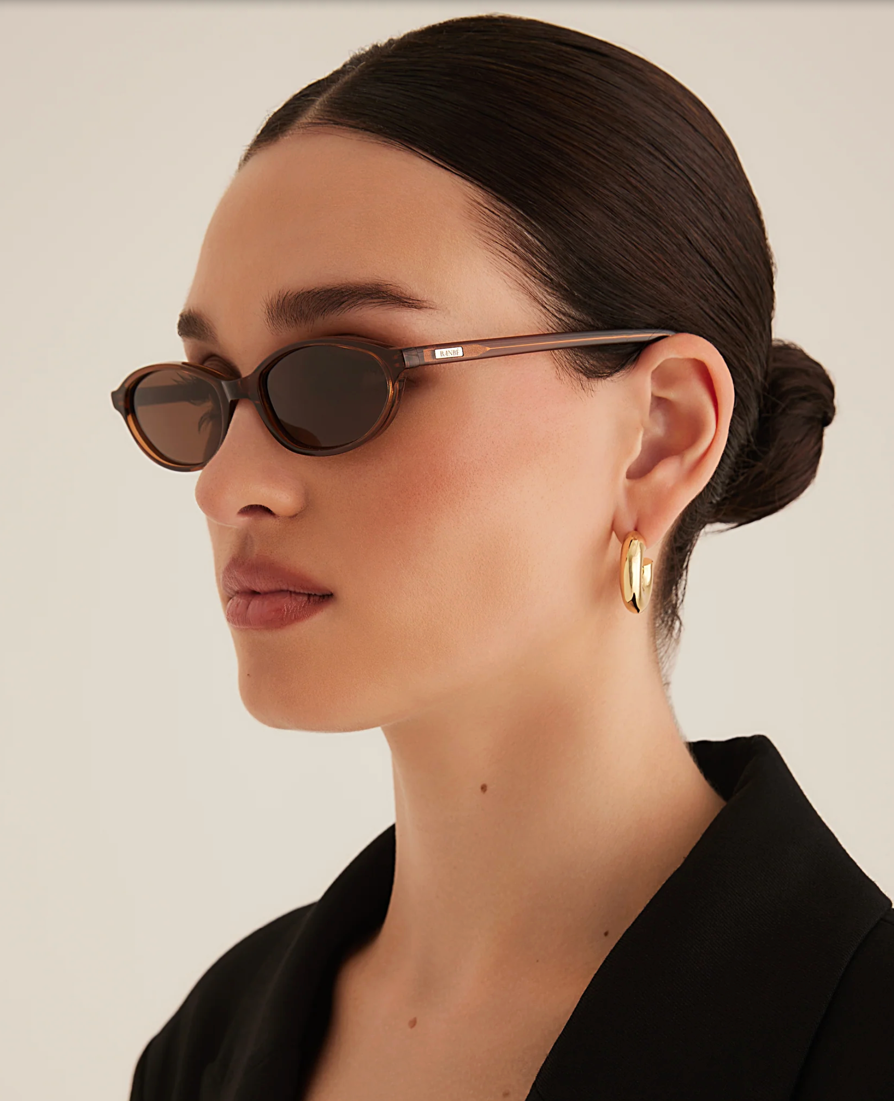 Banbé Eyewear Women's Rodrigo Sunglasses in Coffee | Gretel Lane