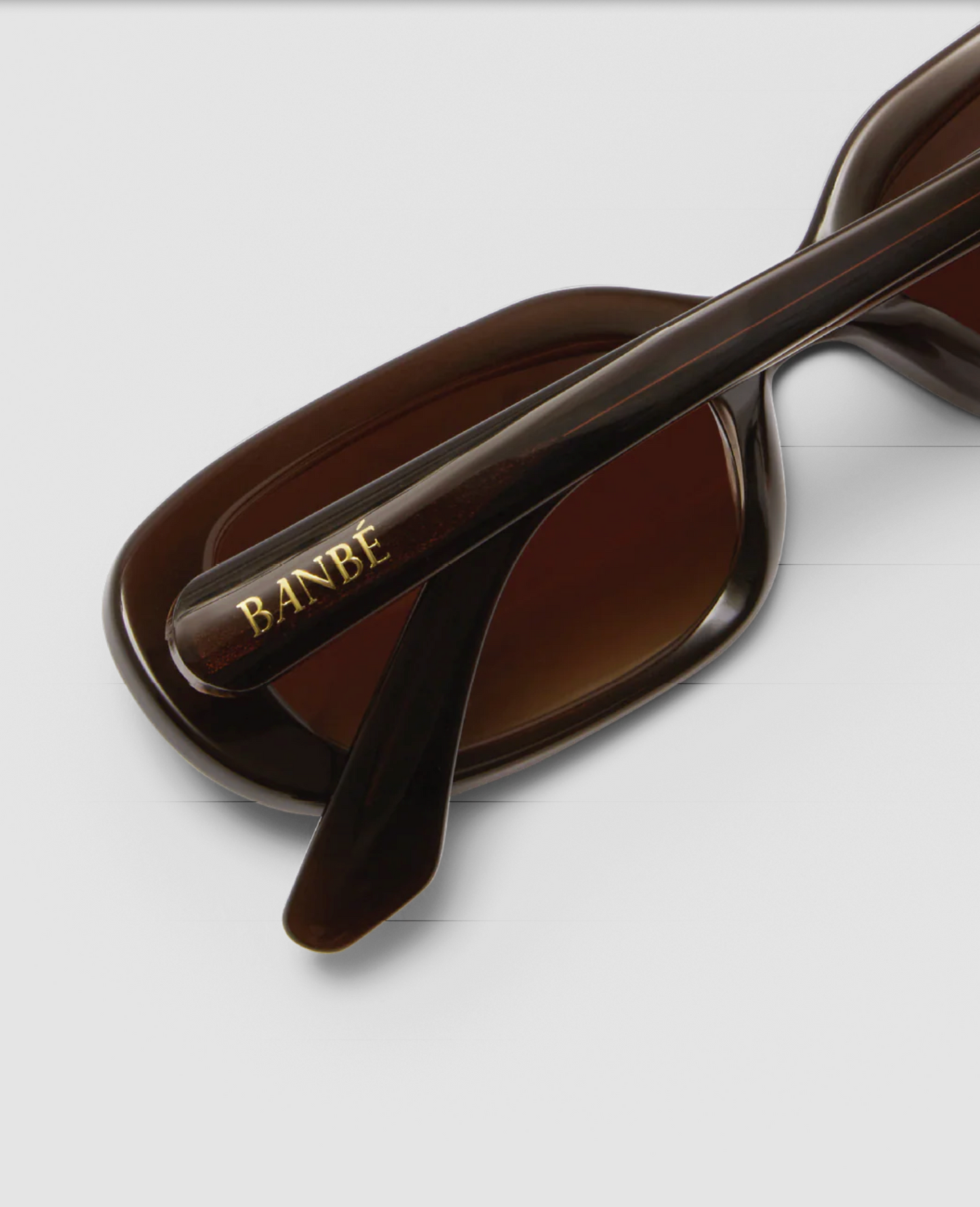 Banbé Eyewear Women's Willow Sunglasses in Dark Mocha-Dark Mocha