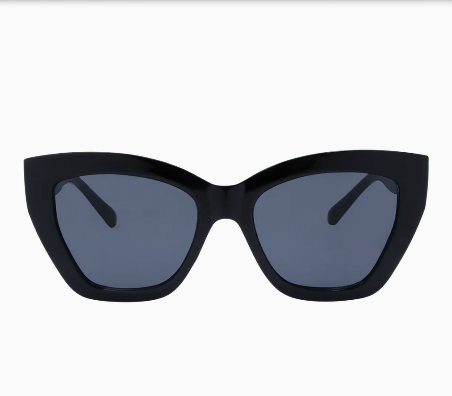 Winona (Black-Smoke)