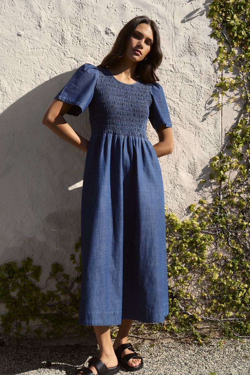 Wren SS Shirred Bodice Midi Dress (Storm Blue)