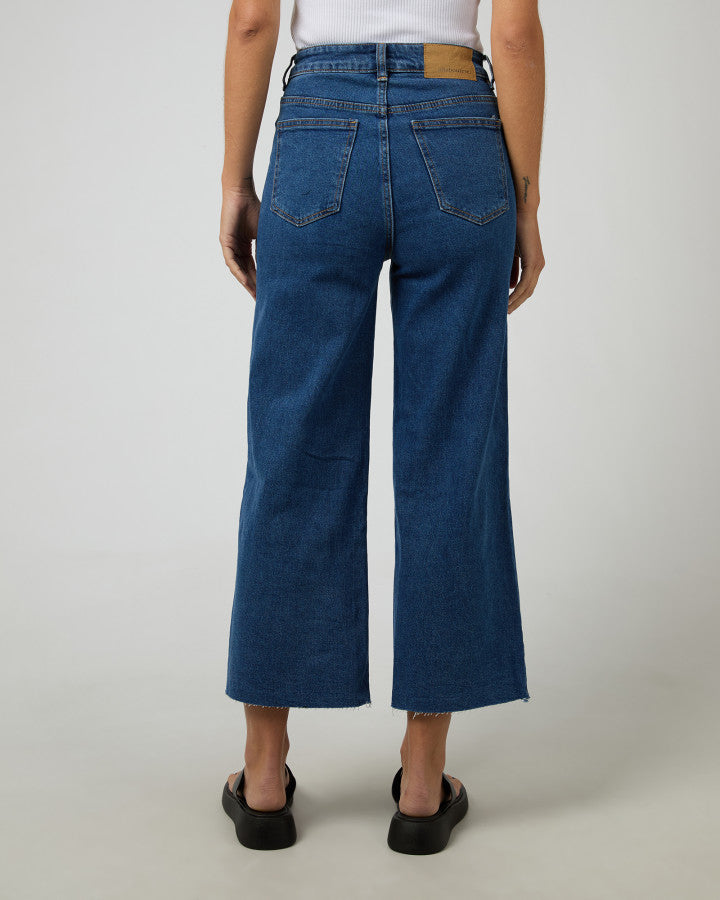 Charlie High Rise Wide Leg Jean (Mid Blue)