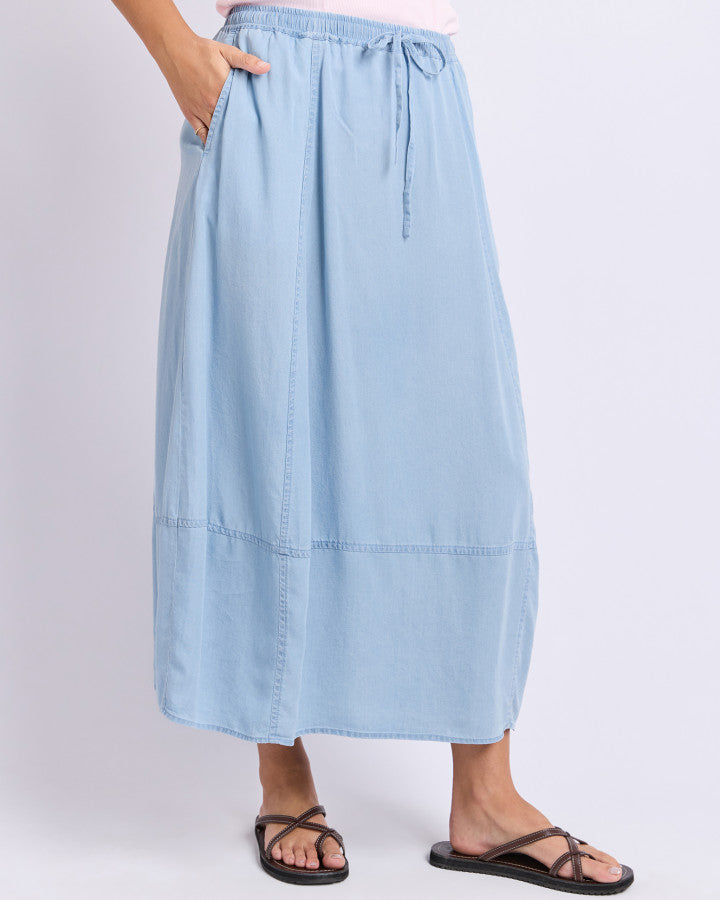 Foxwood Fresco Chambray Midi Skirt Light Blue | Women's Clothing | Gretel Lane