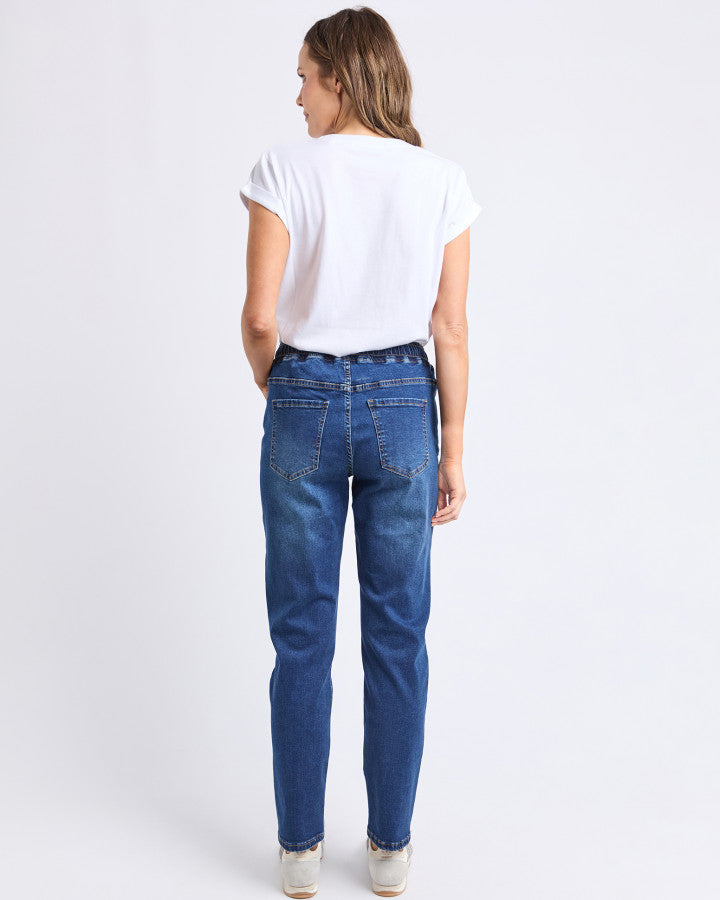 Juliette Jogger Jean (Vintage Blue)