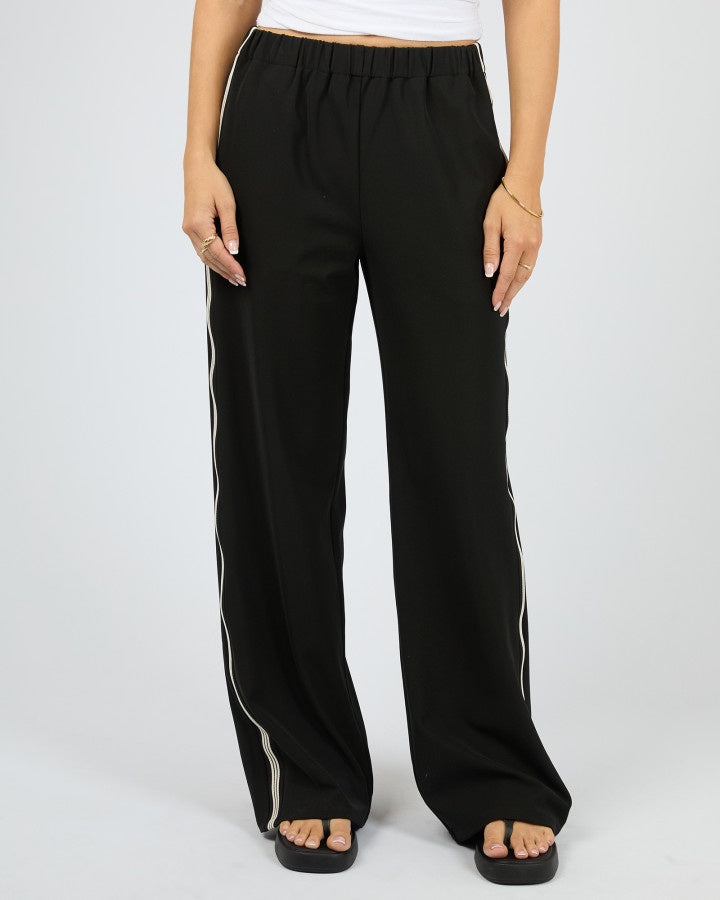 All About Eve Lina Relaxed Pant in Black | Women's Pants | Gretel Lane