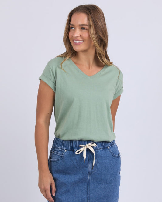 Manly Vee Tee (Iceberg Green)