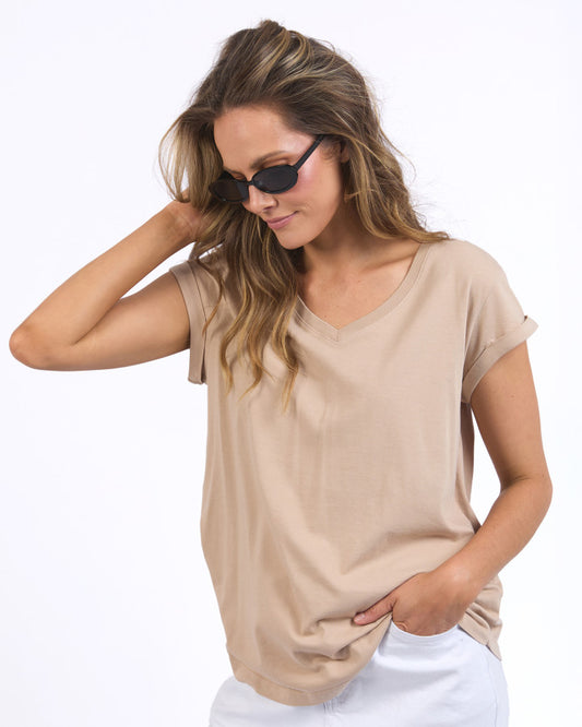 Manly Vee Tee (Oatmeal)