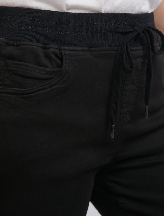Sylvia Jogger (Black)