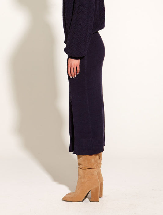 Treasure Midi Knit Skirt (Navy)