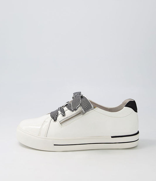 Audry (White/Black Wrinkle Patent)