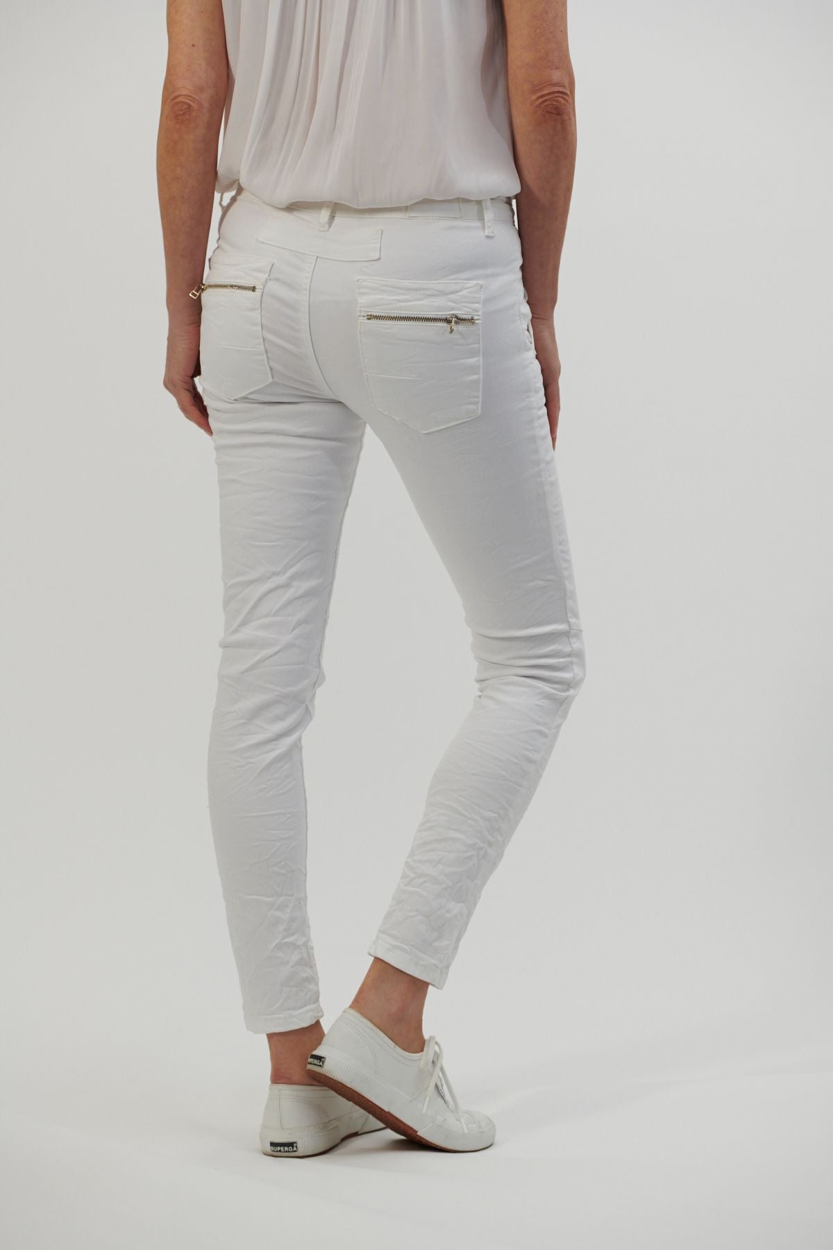 Button Jean Classic (White)