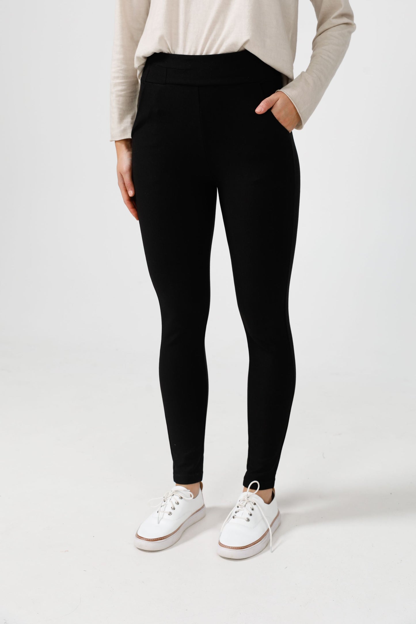 Pilot Pants (Black)