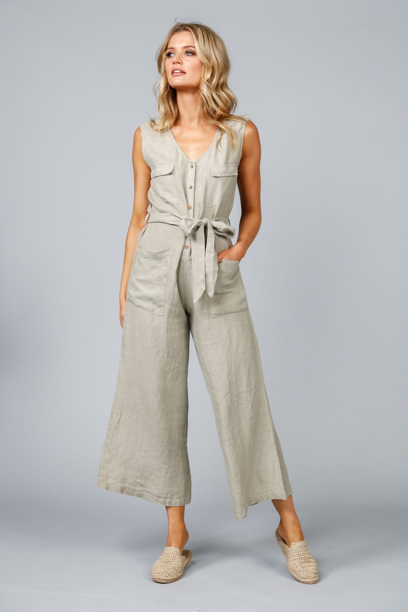 Rivera Pantsuit (Tea Linen)